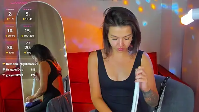 Megan_Fosterr Adlı Modelin Canlı XXX Sohbeti