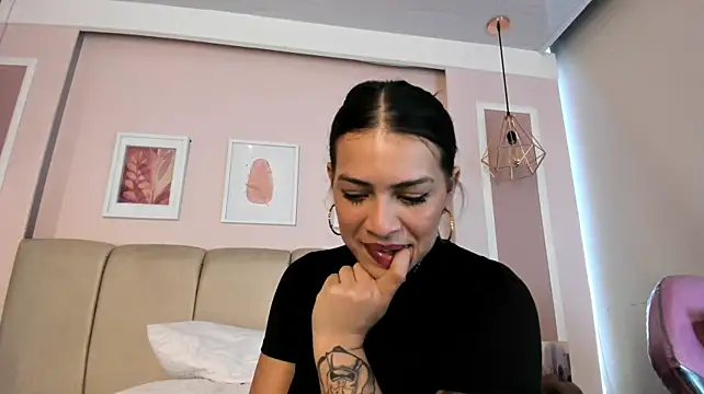 دردشة Annie_rhoades الجنسية المباشرة