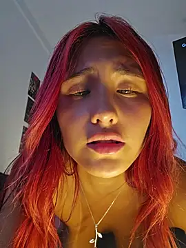 sorpresa_x Adlı Modelin Canlı XXX Sohbeti