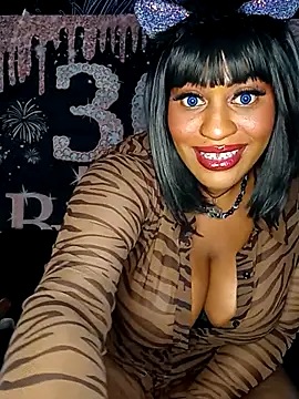 AmazonianMistress Live XXX-chat