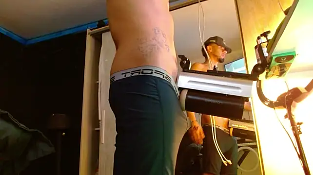 XXX chat uživo modela MistBirol69