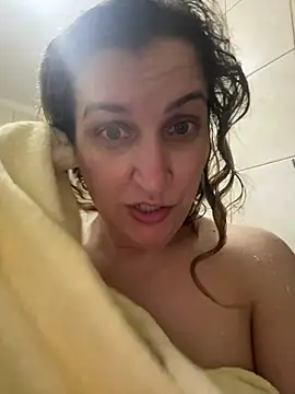 Bia_sexynovaes Chat XXX live