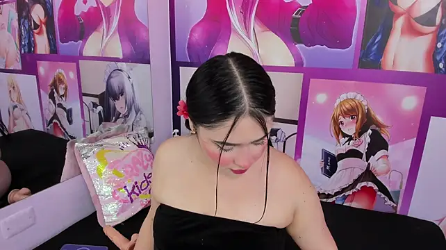 Bloomie_01's Live XXX Chat