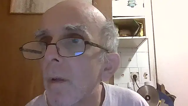 mariusica1@xh Chat XXX live