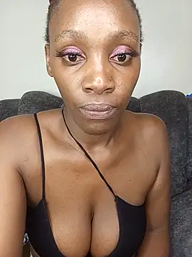 XXX chat uživo modela phatassmatic