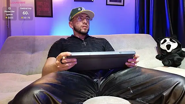 Chat +18 de AresMassimoX ao vivo