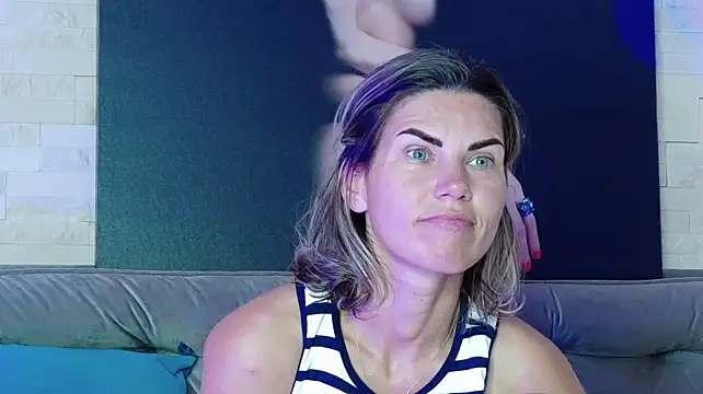 FeliciaKrige Live XXX-Chat