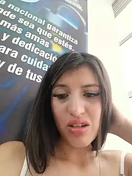 Chatroom XXX en direct de SALOME-28_