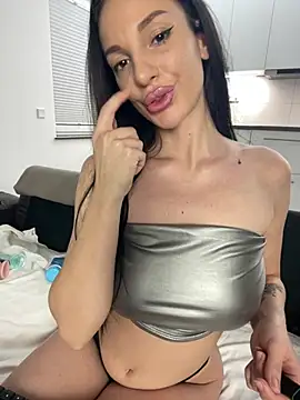 SiaRyder – Live XXX-chat