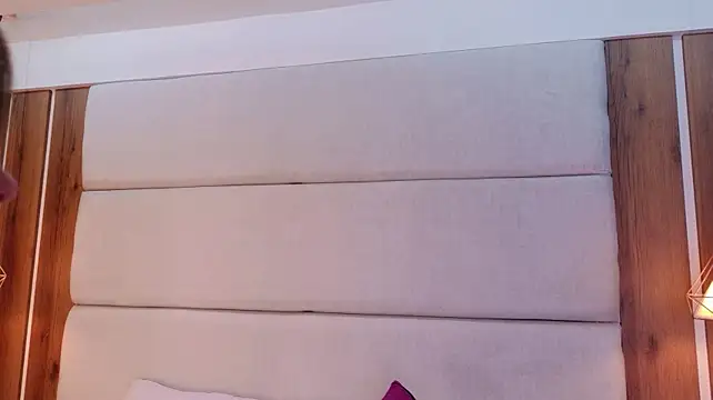 AmmyJones_n Live XXX chat