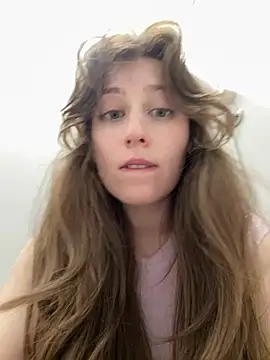 Chat +18 de FroggyAnna ao vivo