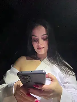 LunnaVey Chat XXX live