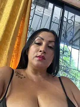 Milk_chloe Chat XXX live