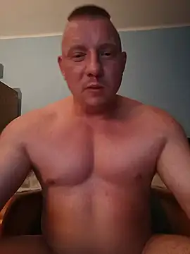 Robert198098's Live XXX Chat