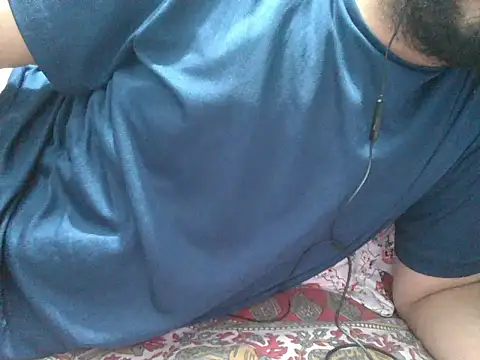 Precumboner Live XXX Chat