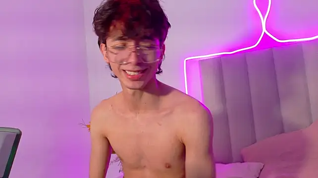 Twink_Sebas7 Live XXX Chat