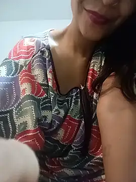 New_Disha Adlı Modelin Canlı XXX Sohbeti