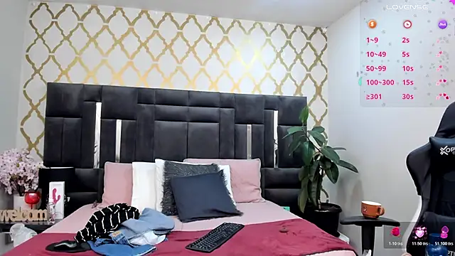 RubbyTaylor Chat XXX live