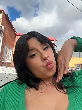 SaraBraun_ Chat XXX live