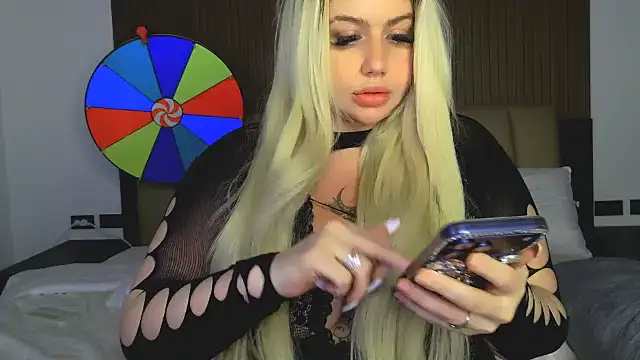 KaylaBossDollのライブXXXチャット