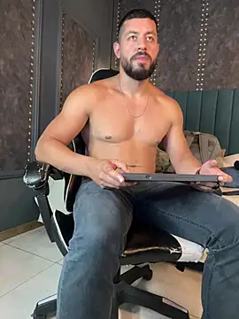YAFAR_BLAKE – Naživo XXX chat