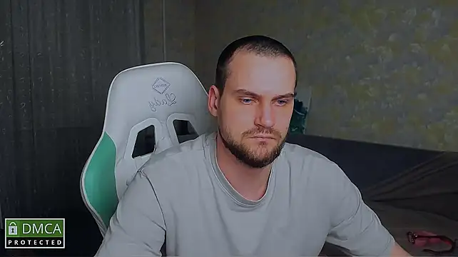 Chat XXX ao vivo de heart_you