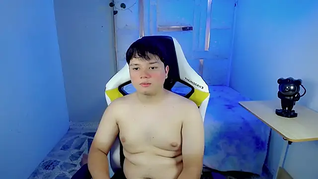 Tommy_cotton Webcamshow