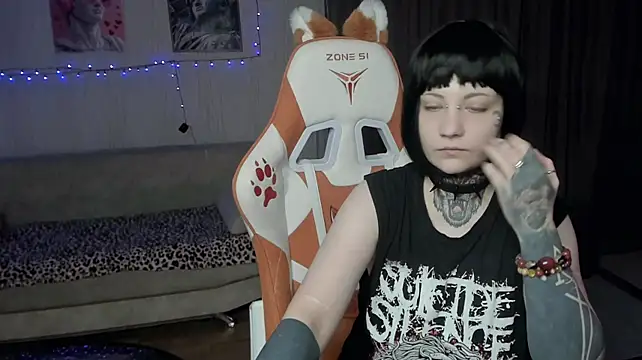 acid_trip1l Chat XXX live