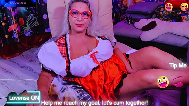 YOUR_MATURE_FANTASY Live XXX-chat