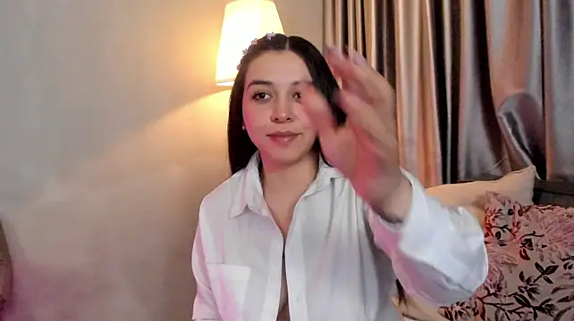 Isabella_max Chat XXX live