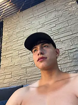Lander_Cruz Live XXX Chat