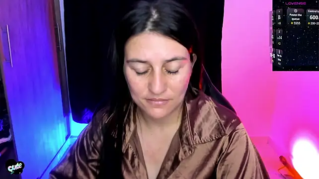 Saskyaa live XXX chat