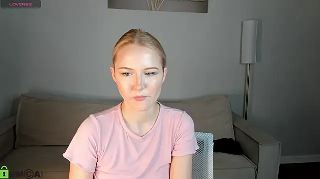 Czat XXX na żywo – Charlotte_Smitee