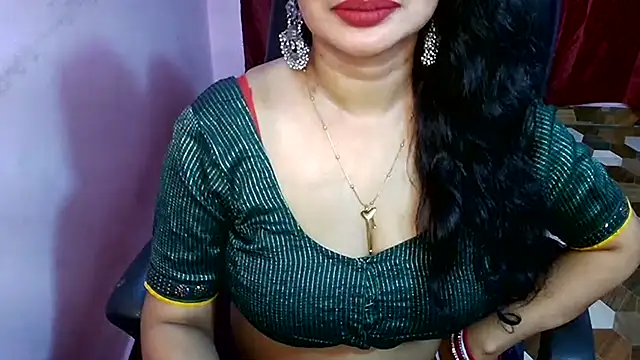 QUEEN_SAKHI1 Chat XXX live