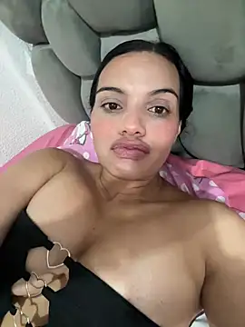 Anavalle's Live XXX Chat