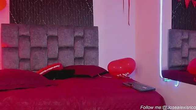Alexxus_SmithのライブXXXチャット