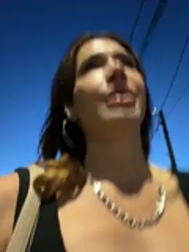 Chat XXX en directo de Irresistible37