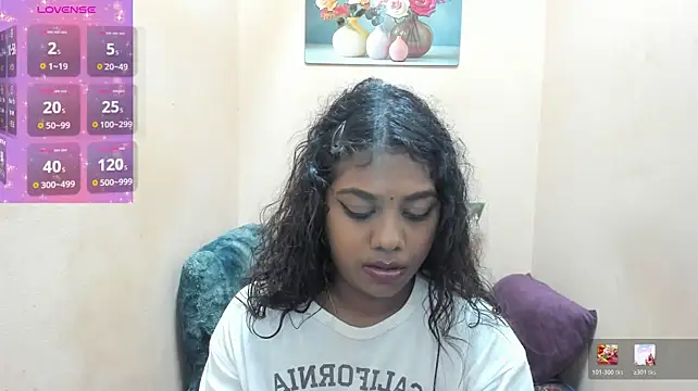 FOXY_LUNA – Naživo XXX chat