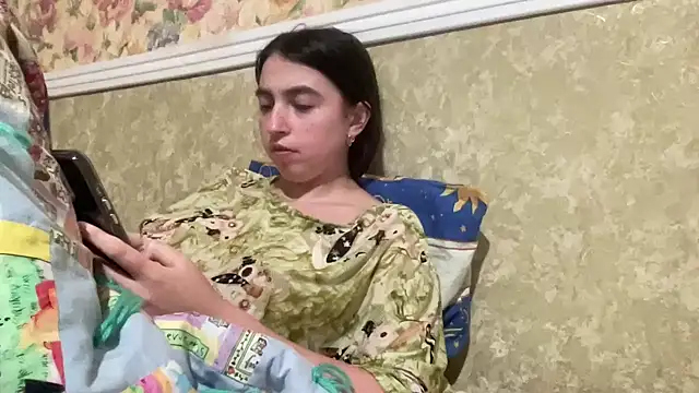 Aphr0diteen Live XXX chat