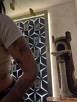 EmmyEvans1 Chat XXX live