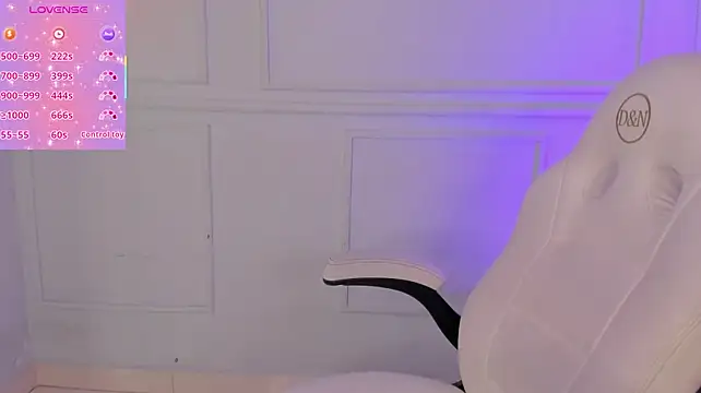 Živý XXX chat LeylaRusso
