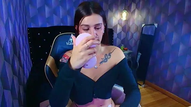 LiaHarryis 라이브 XXX 채팅