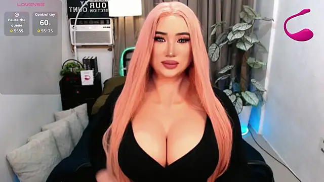SASSYsavannahts Chat XXX live