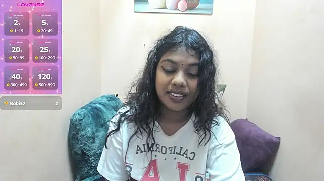 Chat XXX ao vivo de FOXY_LUNA