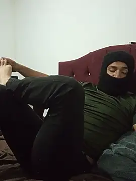 Submissive_bear_BDSM Chat XXX in diretta