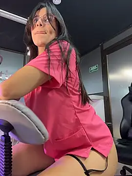 XXX chat uživo modela iris_cuteface
