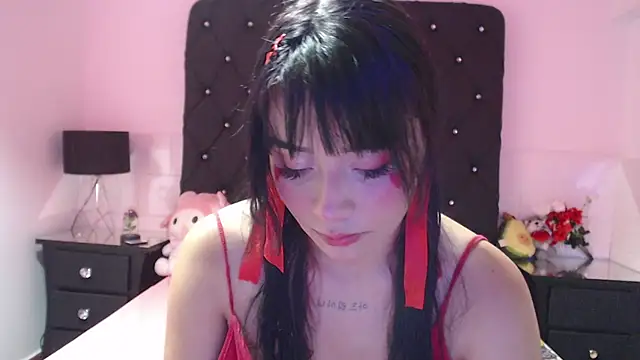 Czat XXX na żywo – Luna_black19