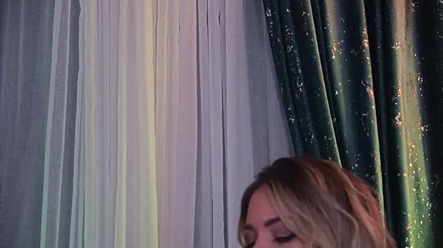 SoniaVibes Chat XXX live