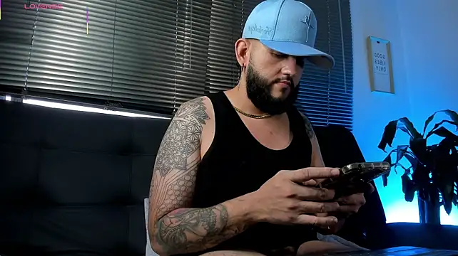 Czat XXX na żywo – Bigsmalle