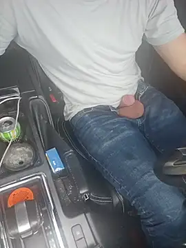 Spunwhiteboy317 现场XXX聊天